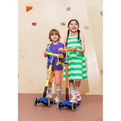 Micro Scooter Maxi Deluxe Foldable LED, Neon Canary Yellow