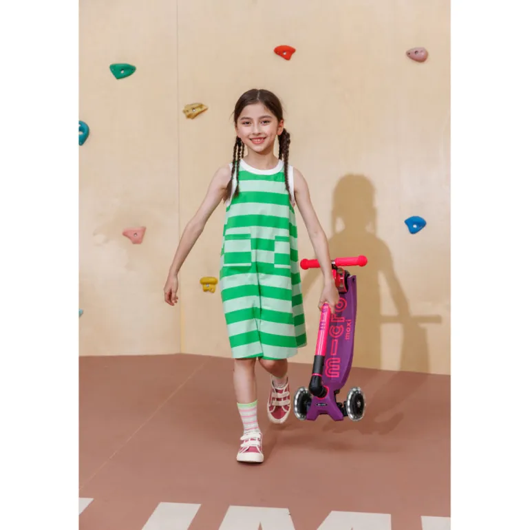 Micro Scooter, Maxi Deluxe LED - Neon Ultra Pink