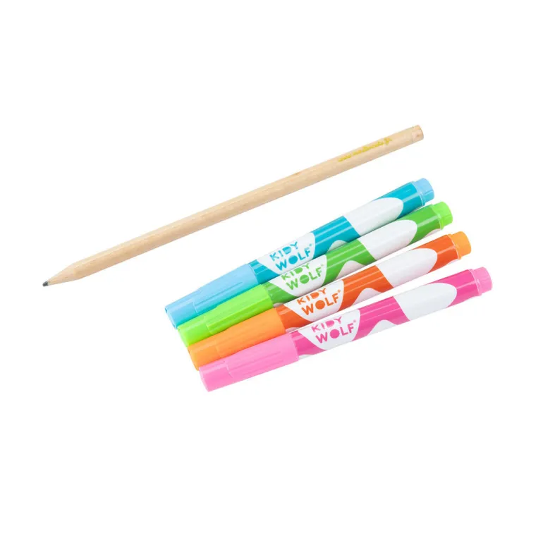 Moulin Roty Light-Up Drawing Board, Tout autour du monde