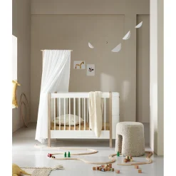 Oliver Furniture, Wood Mini+ Crib including Junior Kit – White/Oak