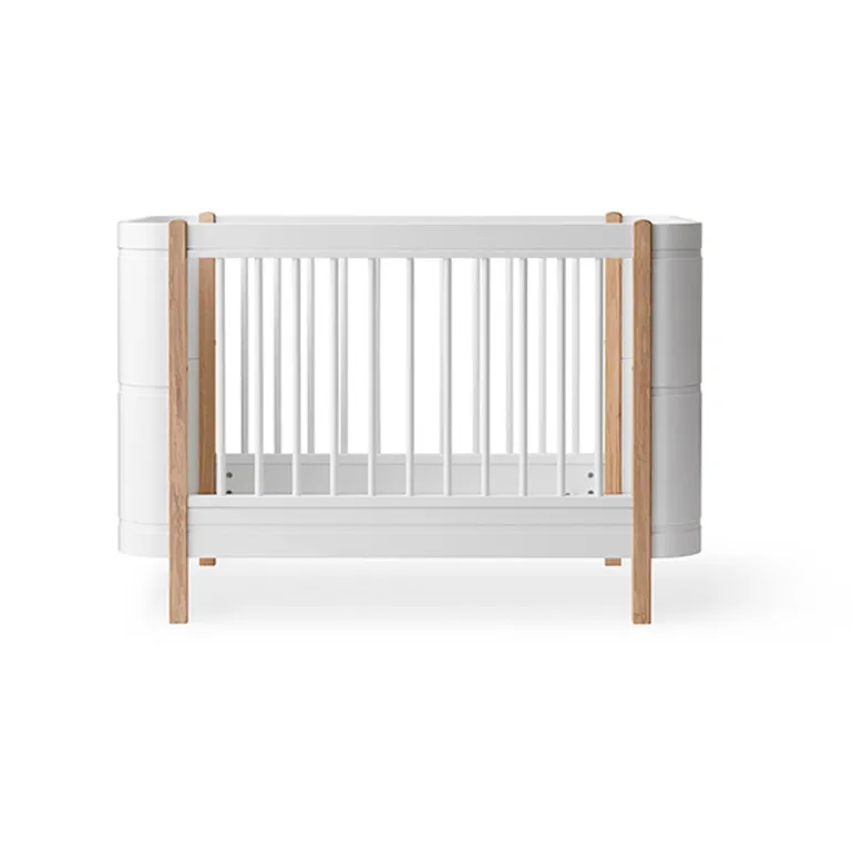 Oliver Furniture, Wood Mini+ Crib excl. Junior Kit - White/Oak