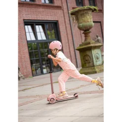 Scoot and Ride Highway Kick 3S, Kick Scooter - LED Ash