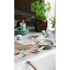 Sebra Wooden Kitchenware, Pot and Pan Set