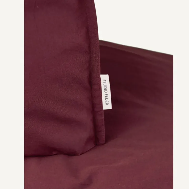 Studio Feder Baby Bedding Set, Organic Percale – Burgundy